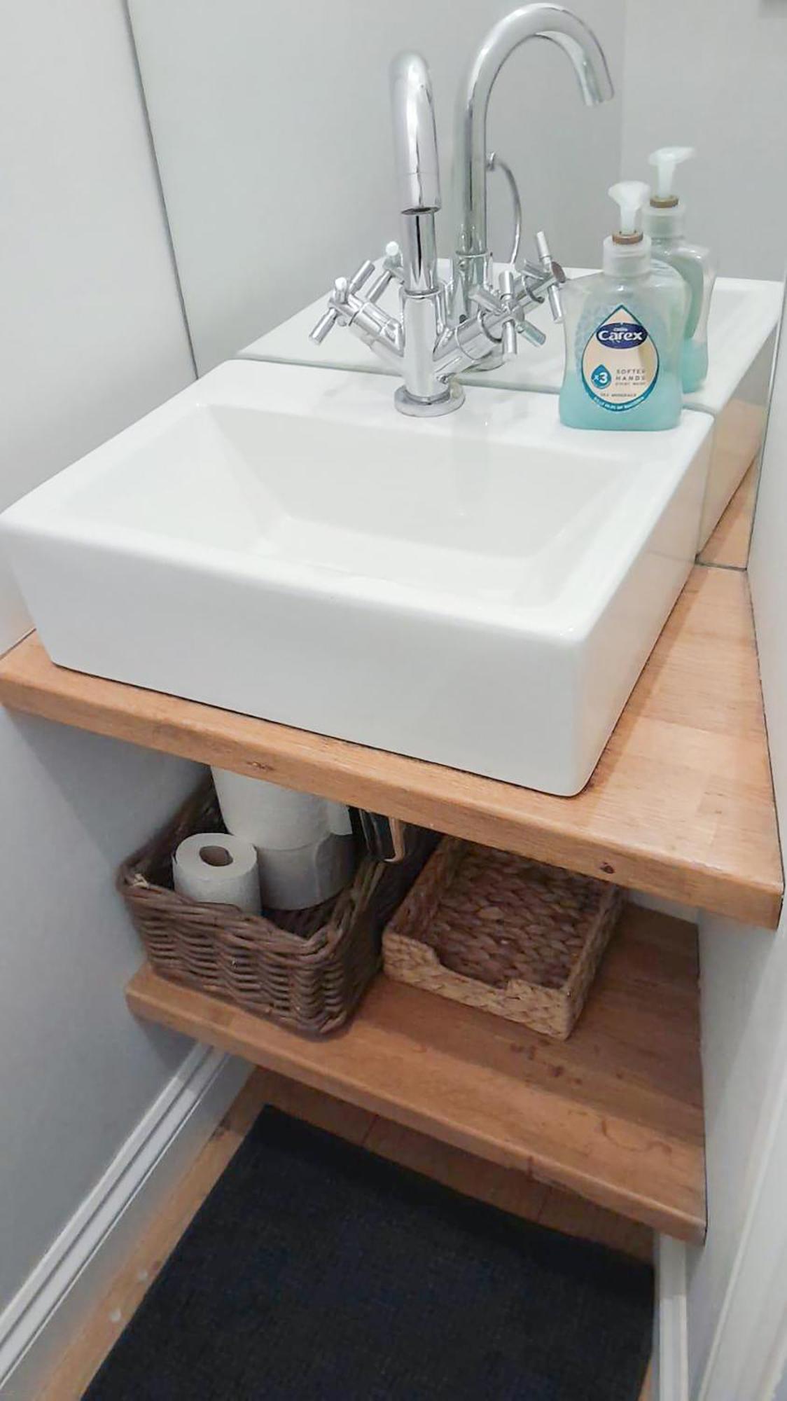 Apartament Sleek 2 Bedroom Flat With Private Patio & Firepit In Shepherds Bush, Near Hammersmith